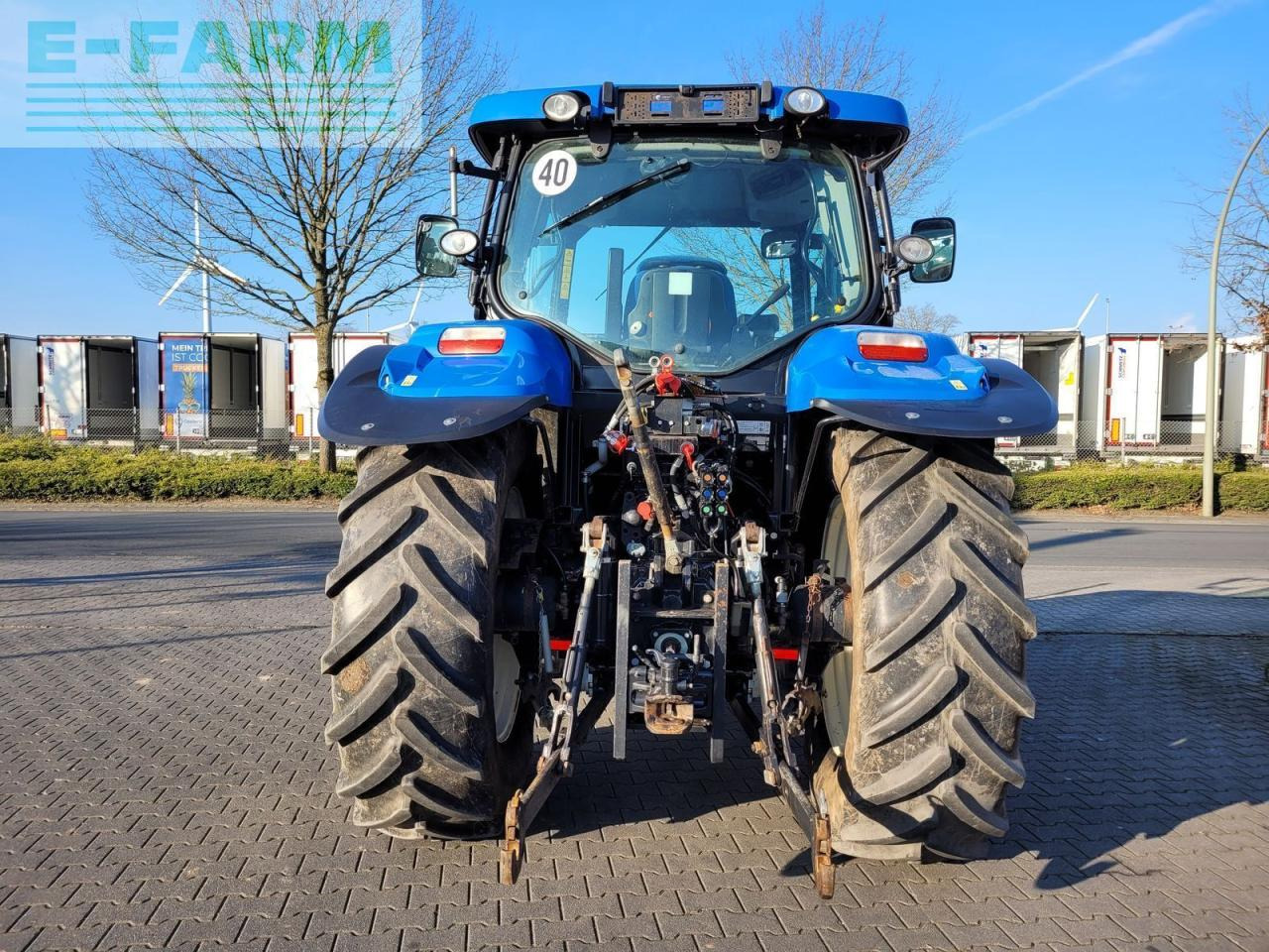 New Holland t6020 elite Elite - Трактор: снимка 4 New Holland t6020 elite Elite - Трактор: снимка 4