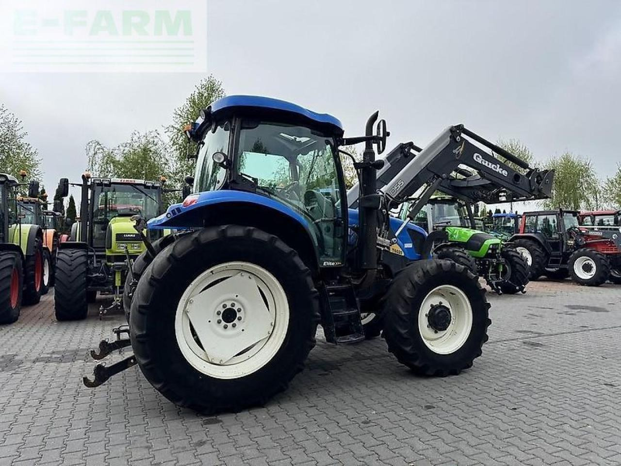 New Holland t6020 elite + quicke q55 Elite - Трактор: снимка 5 New Holland t6020 elite + quicke q55 Elite - Трактор: снимка 5