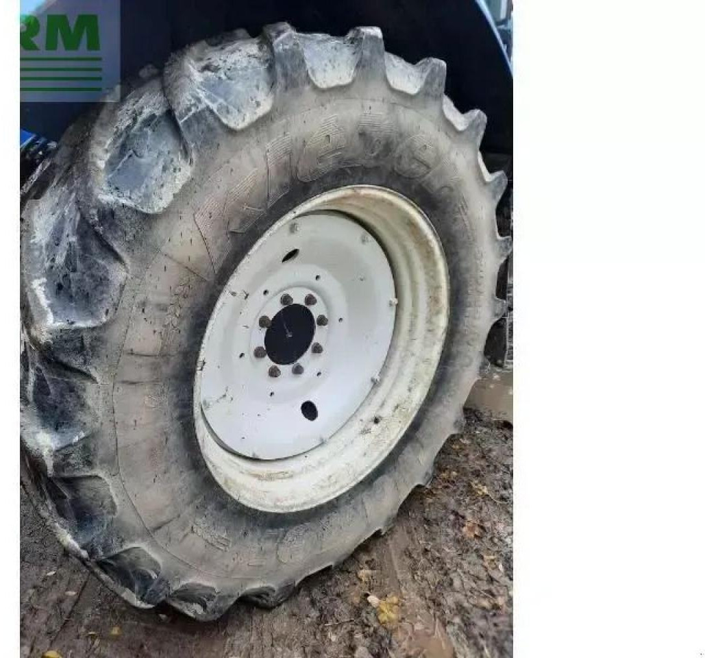 New Holland t6050 - Трактор: снимка 3 New Holland t6050 - Трактор: снимка 3