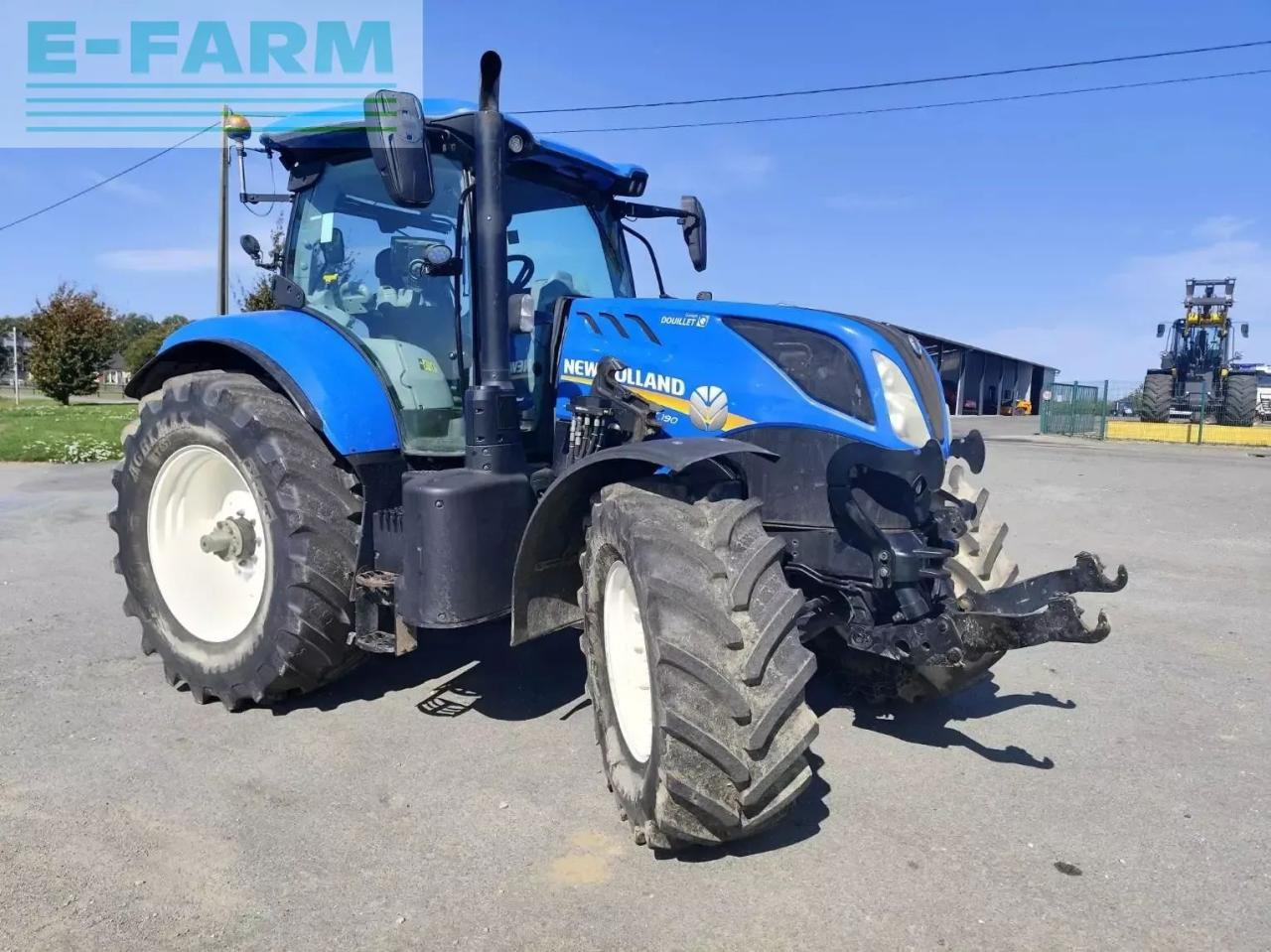 New Holland t7 190 pc - Трактор: снимка 4 New Holland t7 190 pc - Трактор: снимка 4