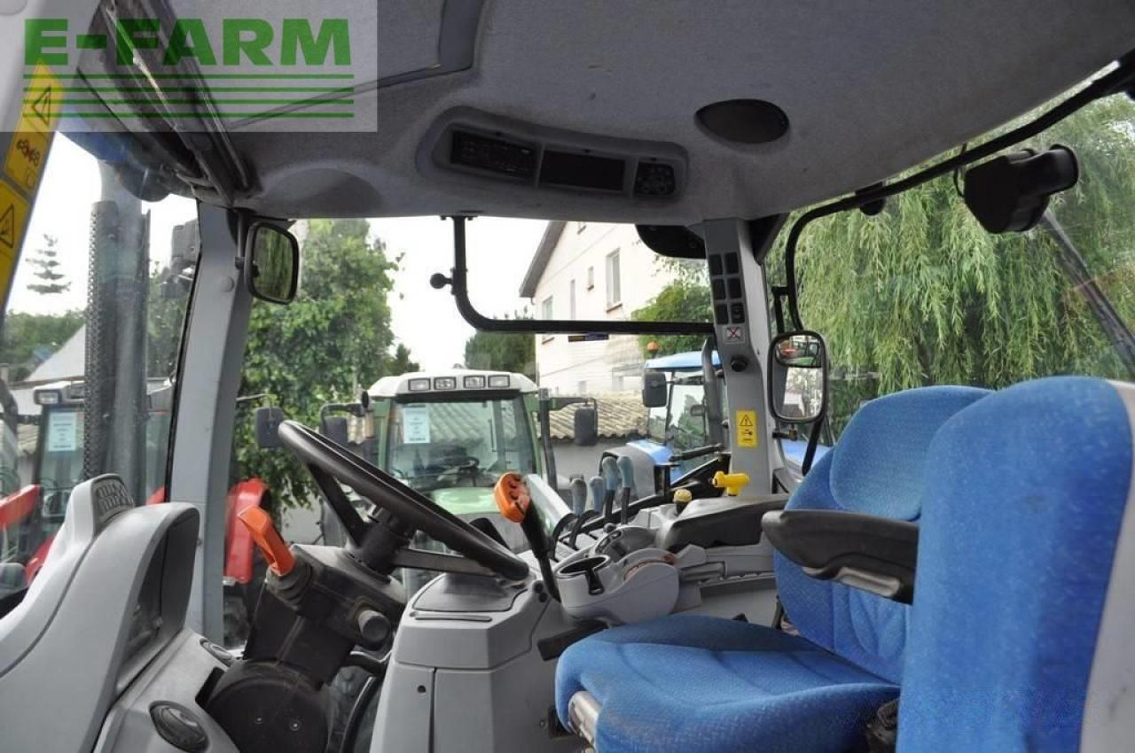 Трактор New Holland t7.200 rangecommand / price with tax /: снимка 7