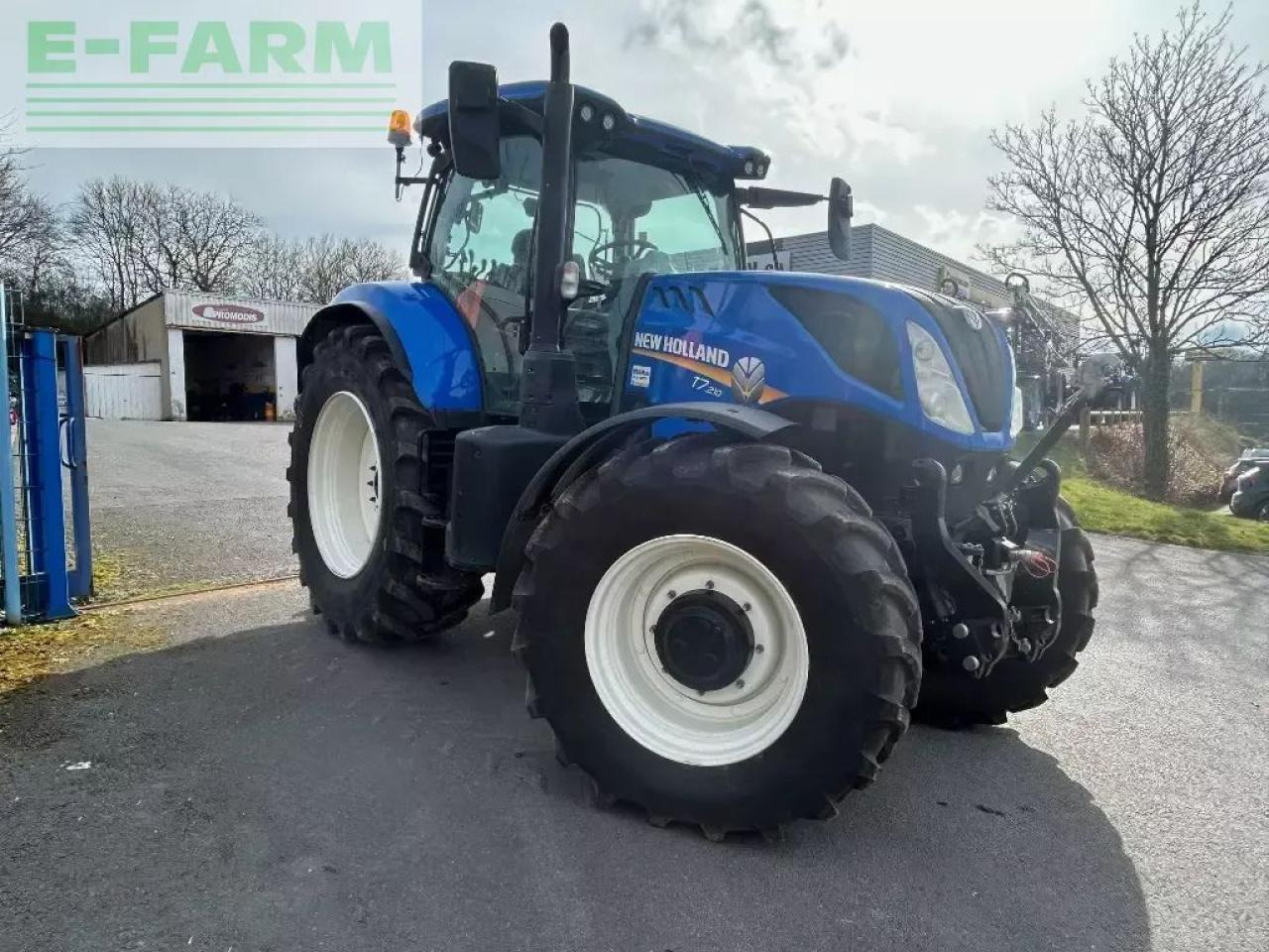 New Holland t7.210 classic - Трактор: снимка 5 New Holland t7.210 classic - Трактор: снимка 5