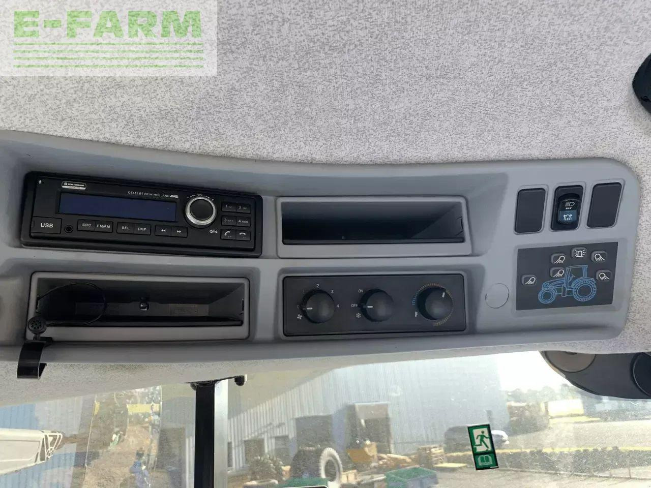 New Holland t7.215s pc s5 S - Трактор: снимка 5 New Holland t7.215s pc s5 S - Трактор: снимка 5