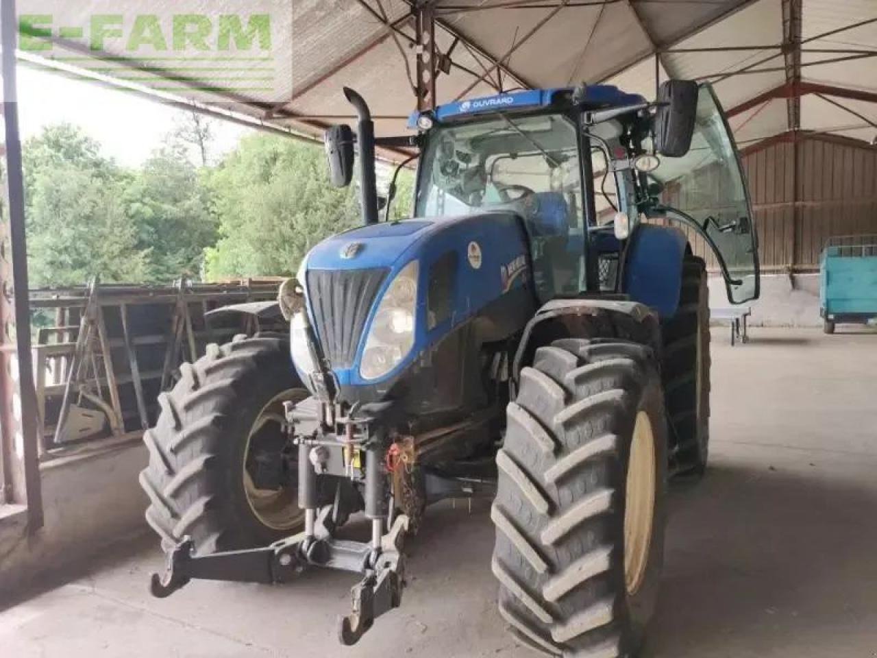 New Holland t7-220pc-sw - Трактор: снимка 1 New Holland t7-220pc-sw - Трактор: снимка 1