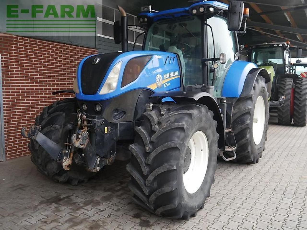 New Holland t7.230 autocommand - Трактор: снимка 3 New Holland t7.230 autocommand - Трактор: снимка 3