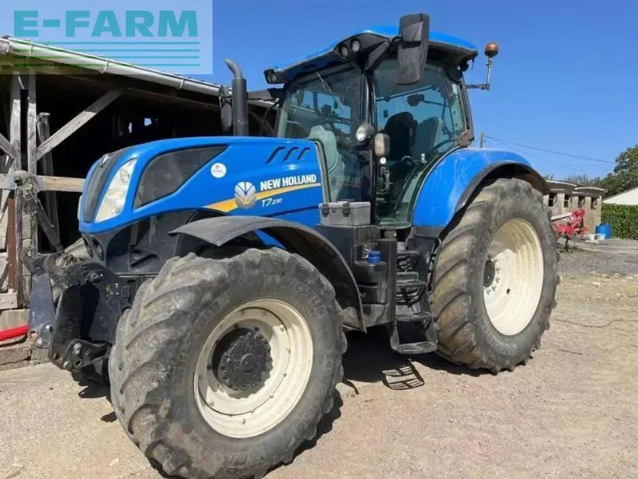 New Holland t7-230pc - Трактор: снимка 4 New Holland t7-230pc - Трактор: снимка 4