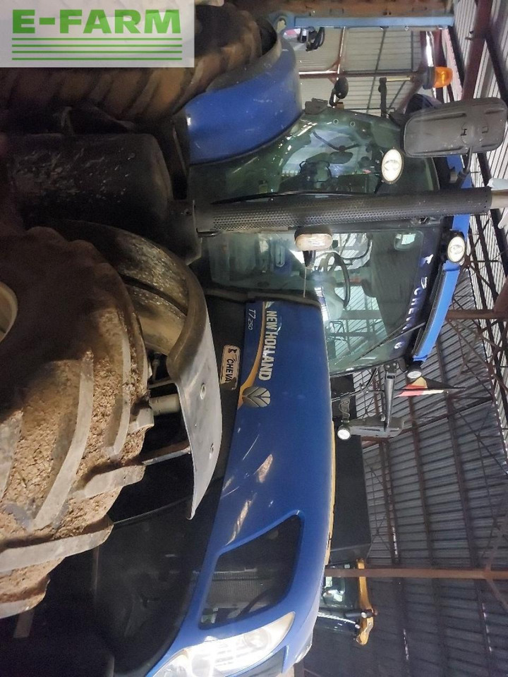 New Holland t7.250 - Трактор: снимка 4 New Holland t7.250 - Трактор: снимка 4