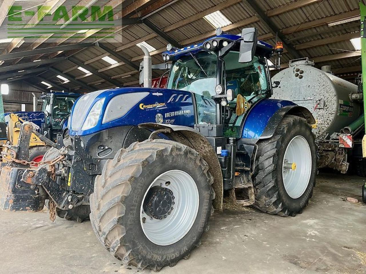 New Holland t7.270 ac - Трактор: снимка 1 New Holland t7.270 ac - Трактор: снимка 1