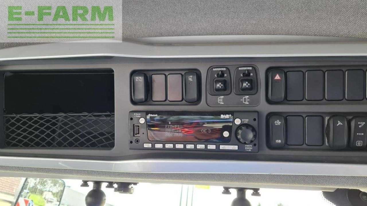 Трактор New Holland t7.300auto command: снимка 7