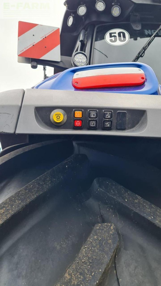 Трактор New Holland t7.300auto command: снимка 10