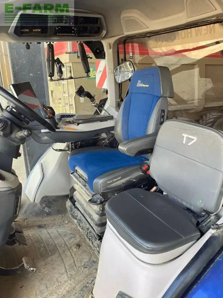New Holland t7.315 ac s5 - Трактор: снимка 4 New Holland t7.315 ac s5 - Трактор: снимка 4