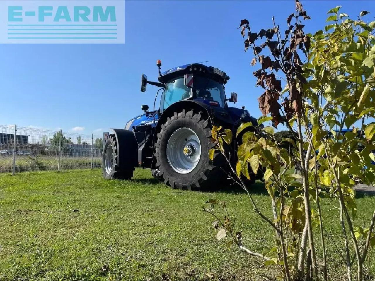New Holland t7.315 hd plmi HD - Трактор: снимка 4 New Holland t7.315 hd plmi HD - Трактор: снимка 4