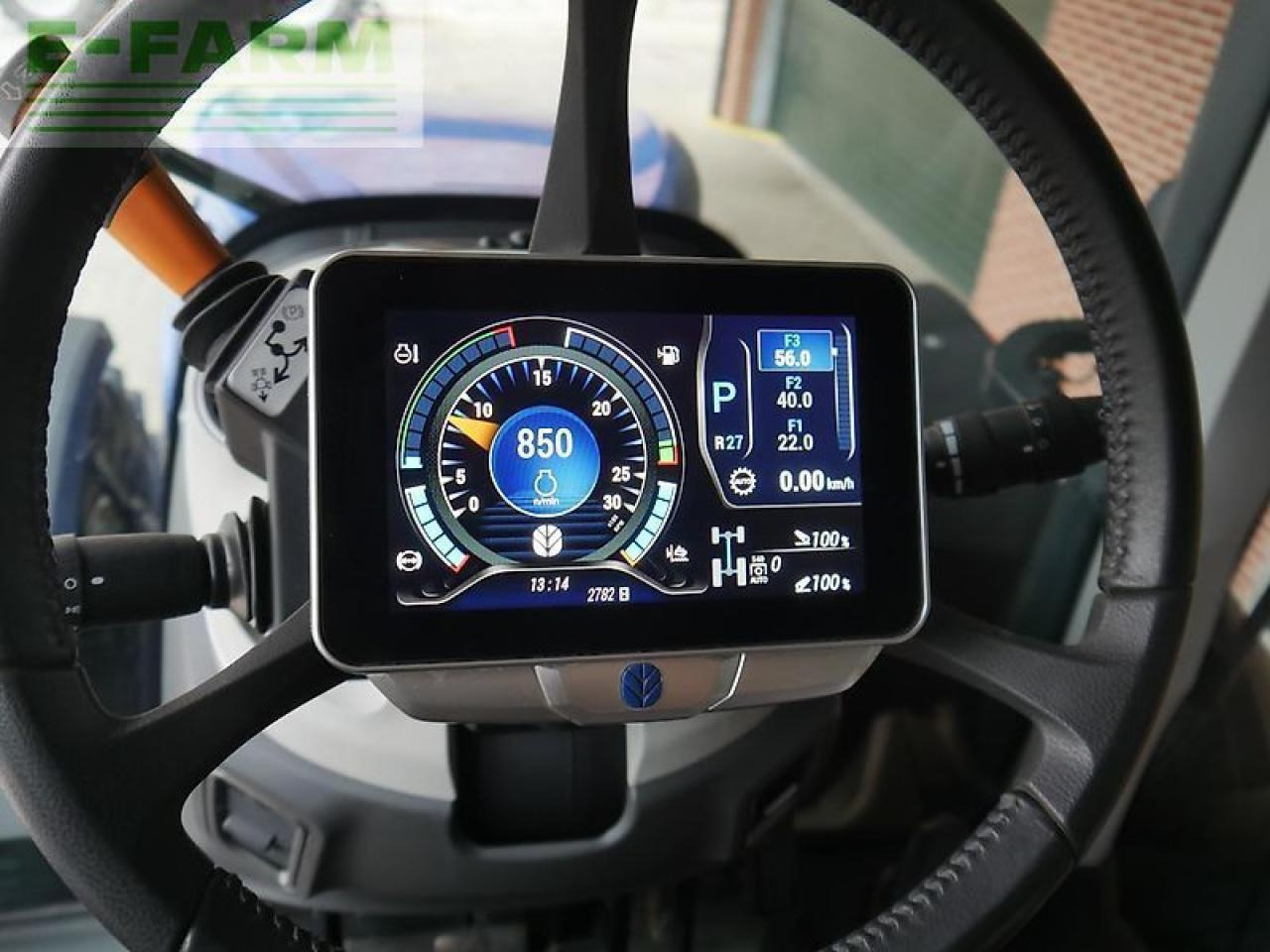 Трактор New Holland t7.315 hd plmi gps HD: снимка 13