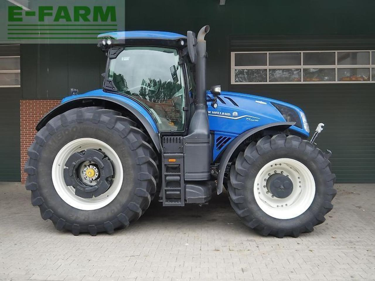 New Holland t7.315 hd plmi gps HD - Трактор: снимка 4 New Holland t7.315 hd plmi gps HD - Трактор: снимка 4