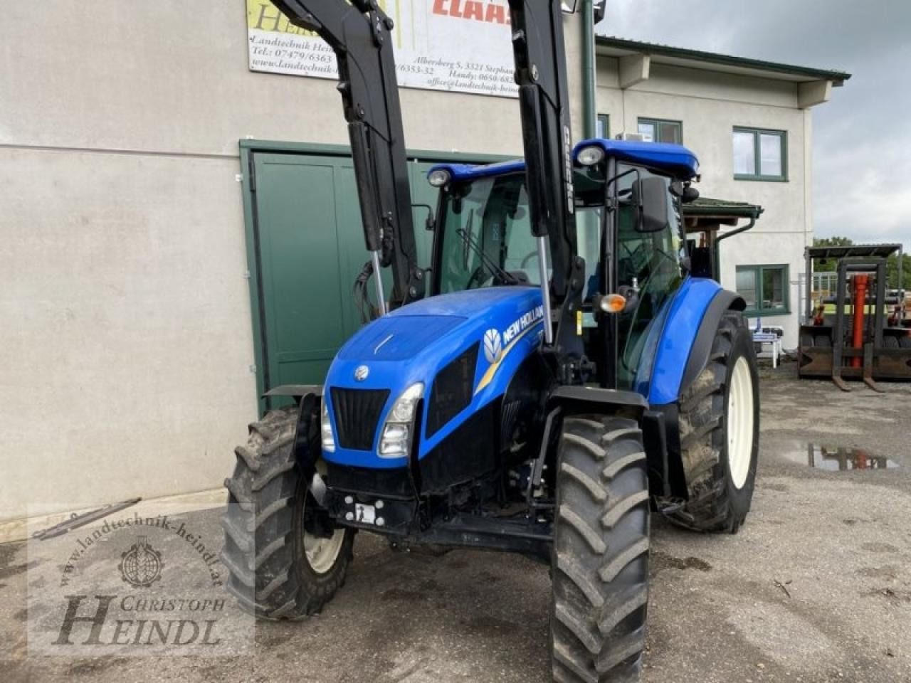 New Holland td5.85 - Трактор: снимка 2 New Holland td5.85 - Трактор: снимка 2