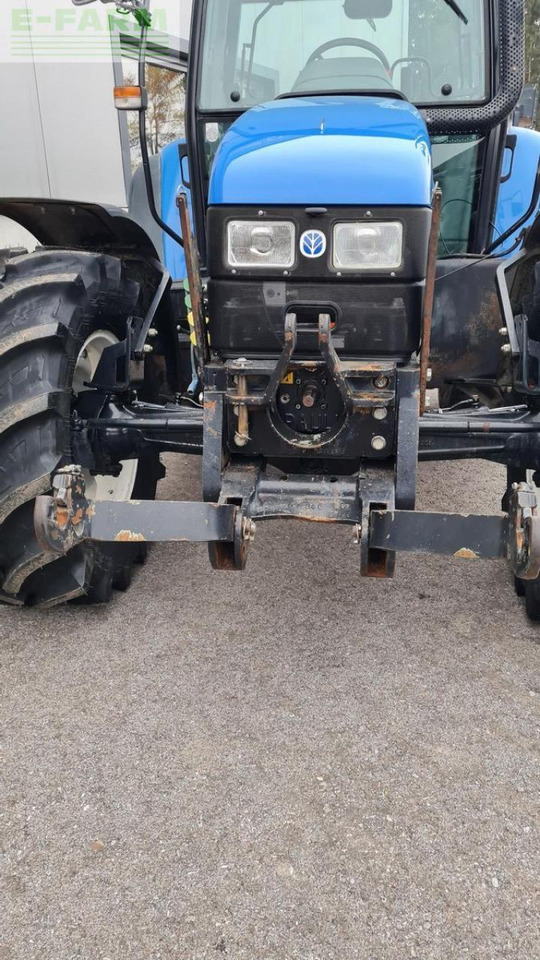 New Holland tl100 (4wd) - Трактор: снимка 5 New Holland tl100 (4wd) - Трактор: снимка 5