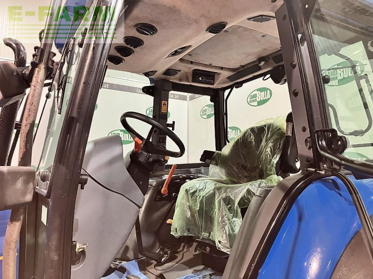 Трактор New Holland tl100a (4wd) A: снимка 11