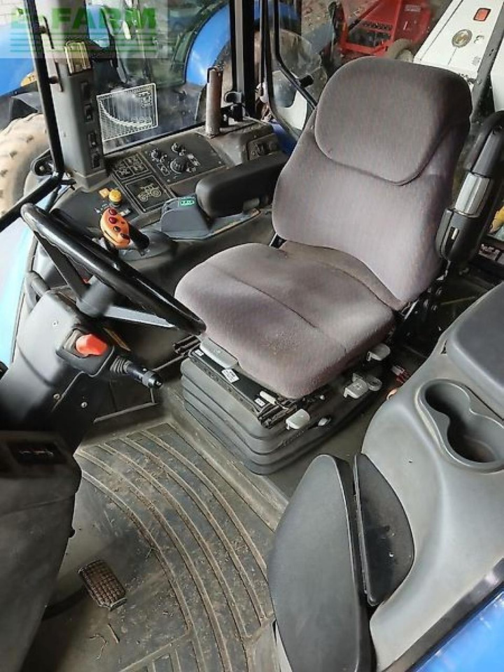 New Holland tm 190 19/6 - Трактор: снимка 4 New Holland tm 190 19/6 - Трактор: снимка 4