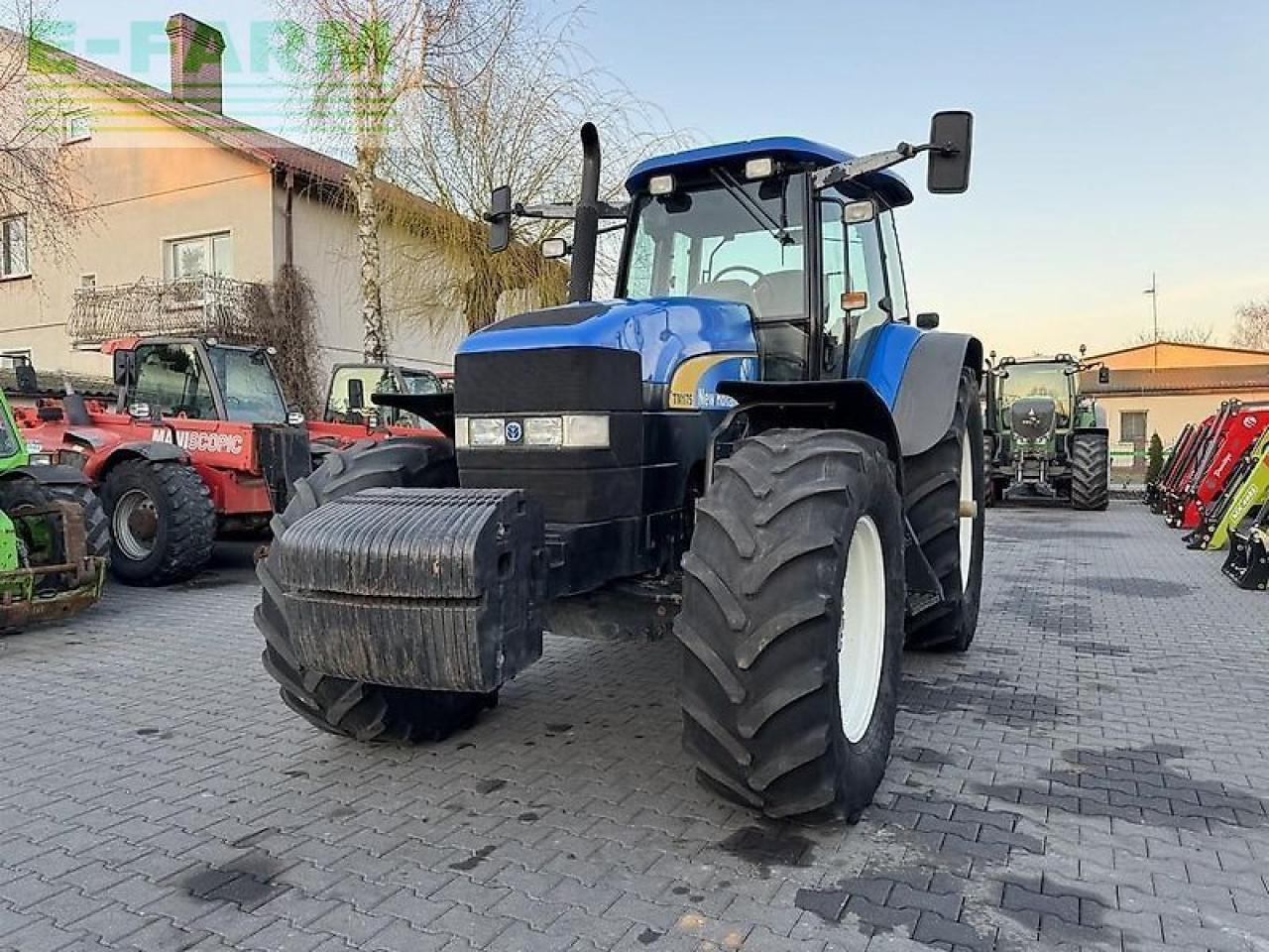 New Holland tm175 powercommand - Трактор: снимка 2 New Holland tm175 powercommand - Трактор: снимка 2