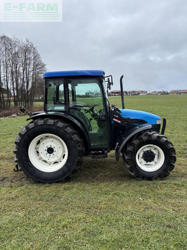 New Holland tn-d 70 D - Трактор: снимка 2 New Holland tn-d 70 D - Трактор: снимка 2