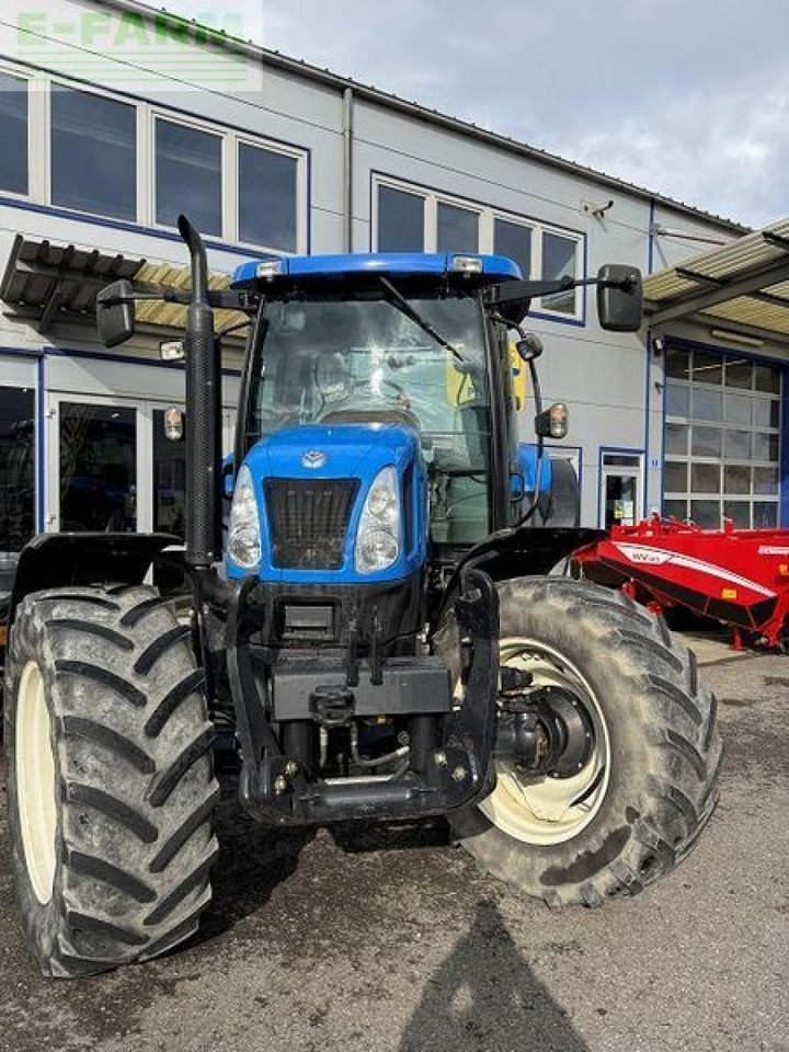 New Holland ts 100 a - Трактор: снимка 2 New Holland ts 100 a - Трактор: снимка 2