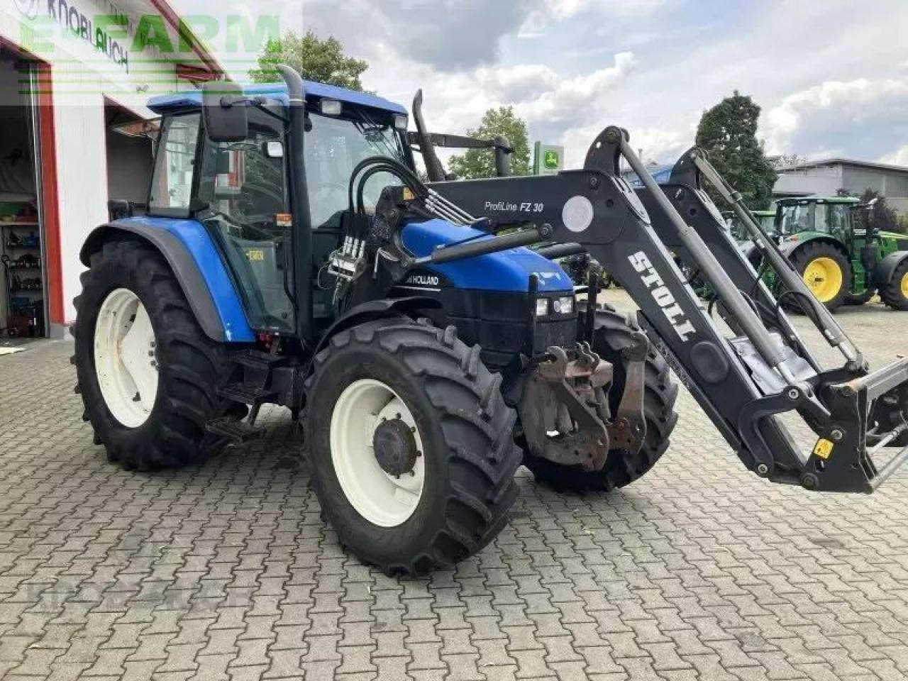 New Holland ts 115 - Трактор: снимка 3 New Holland ts 115 - Трактор: снимка 3