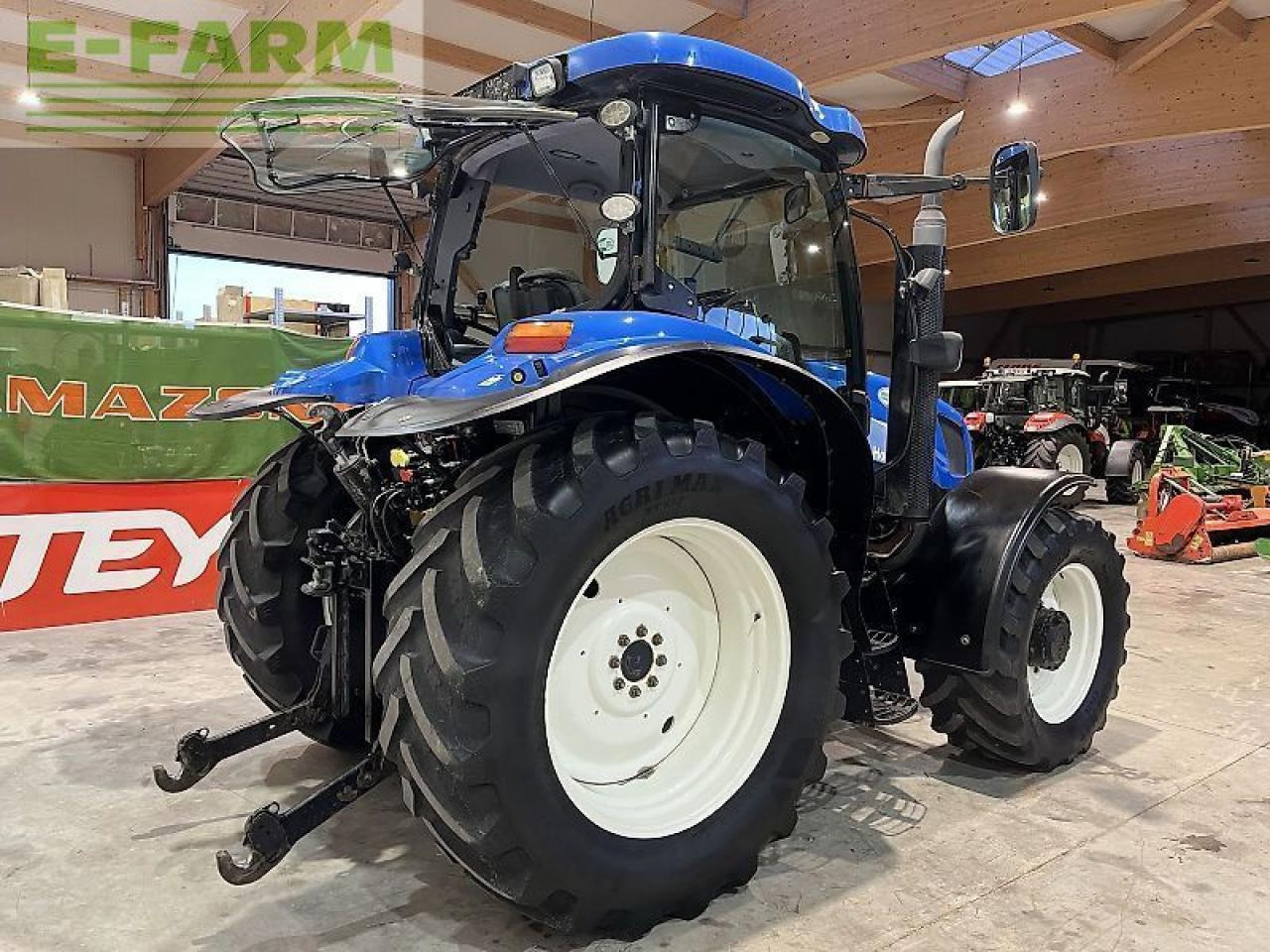 New Holland ts 115 - Трактор: снимка 3 New Holland ts 115 - Трактор: снимка 3