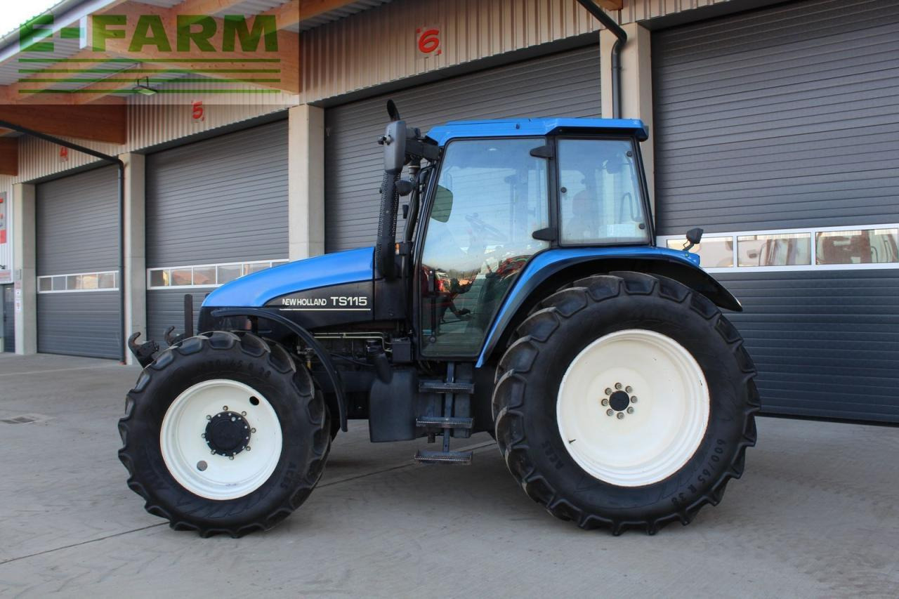 New Holland ts115 - Трактор: снимка 1 New Holland ts115 - Трактор: снимка 1