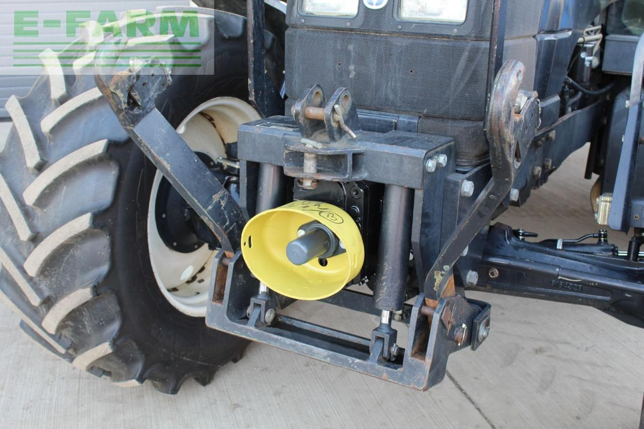 Трактор New Holland ts115: снимка 7 Трактор New Holland ts115: снимка 7