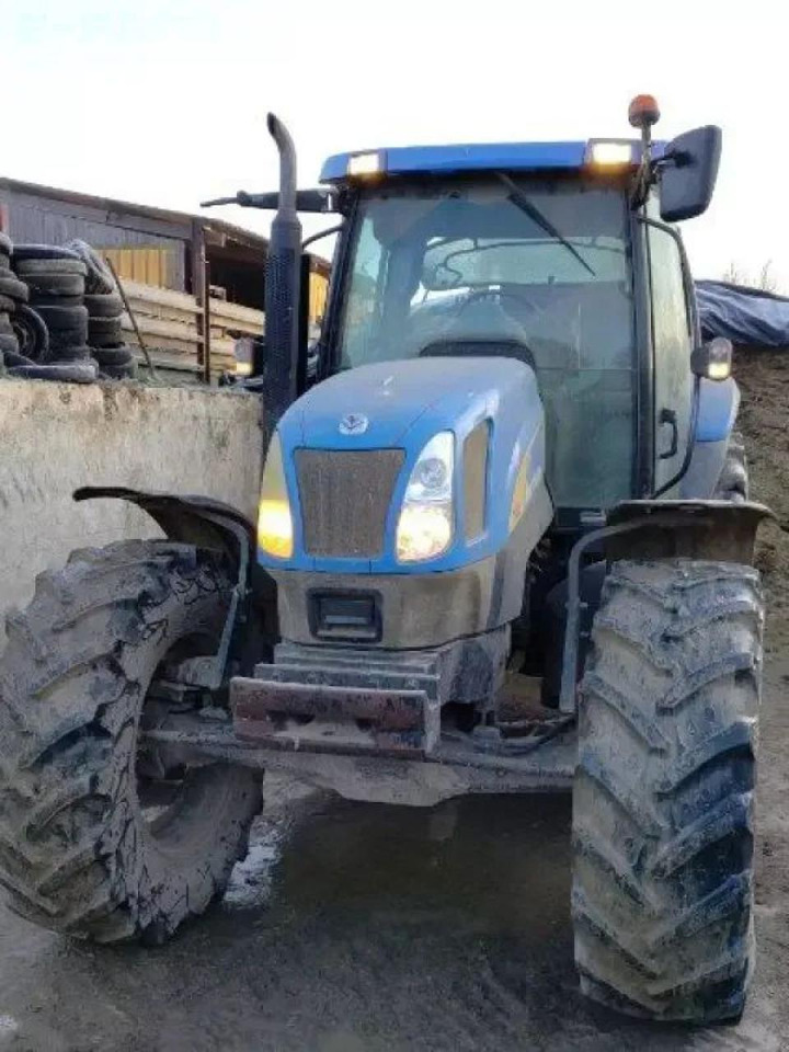 New Holland tsa 125 - Трактор: снимка 1 New Holland tsa 125 - Трактор: снимка 1