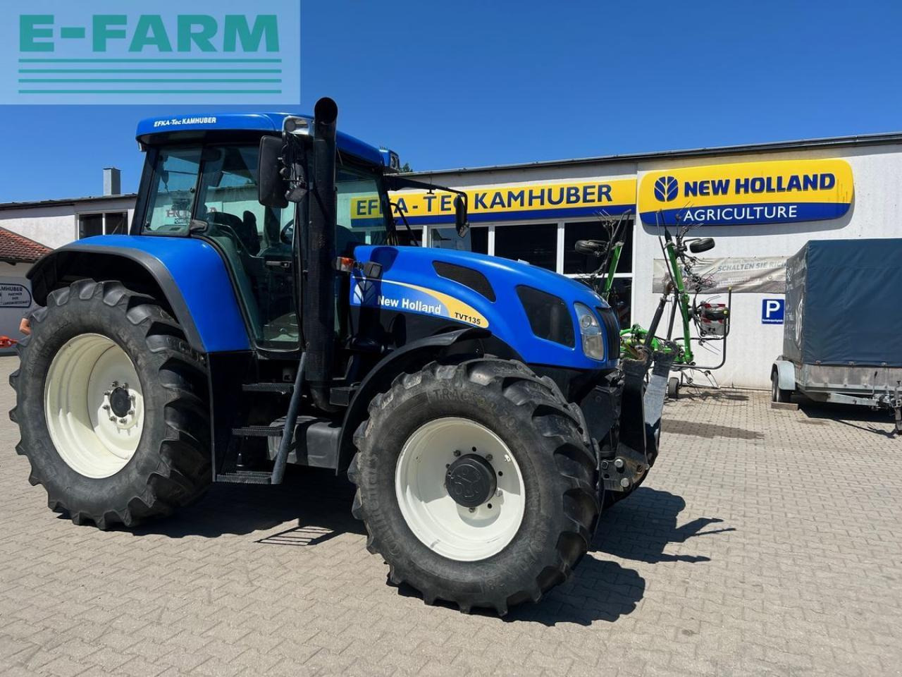 New Holland tvt 135 - Трактор: снимка 5 New Holland tvt 135 - Трактор: снимка 5
