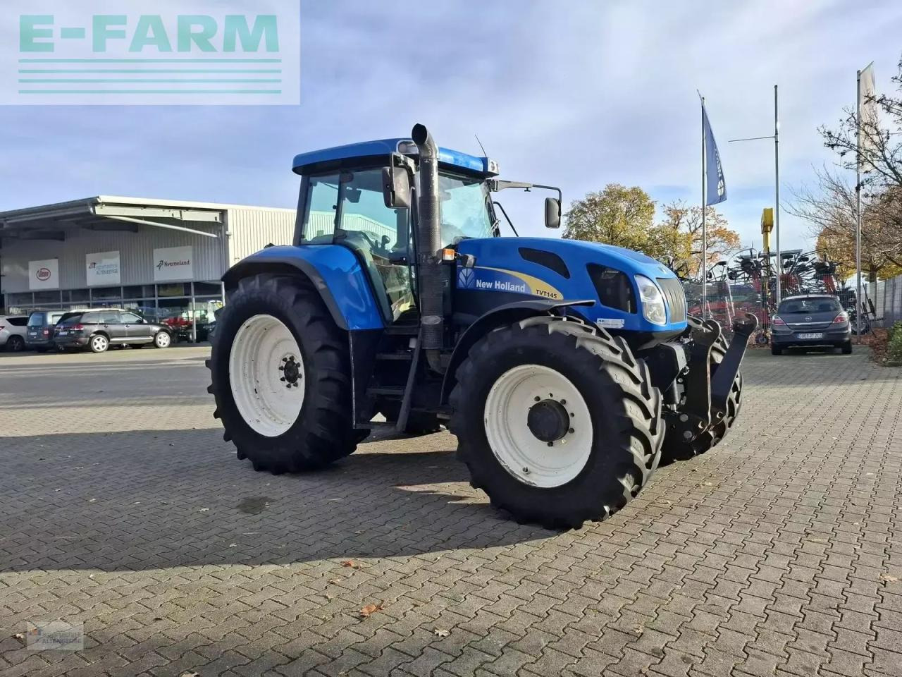 New Holland tvt 145 - Трактор: снимка 5 New Holland tvt 145 - Трактор: снимка 5