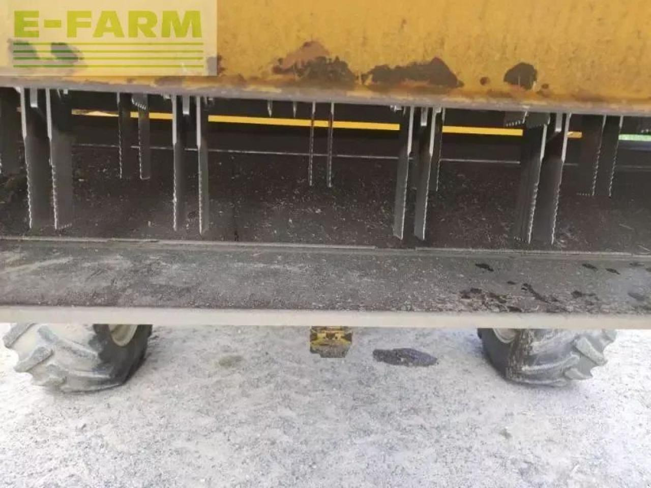 New Holland tx64 - Зърнокомбайн: снимка 2 New Holland tx64 - Зърнокомбайн: снимка 2