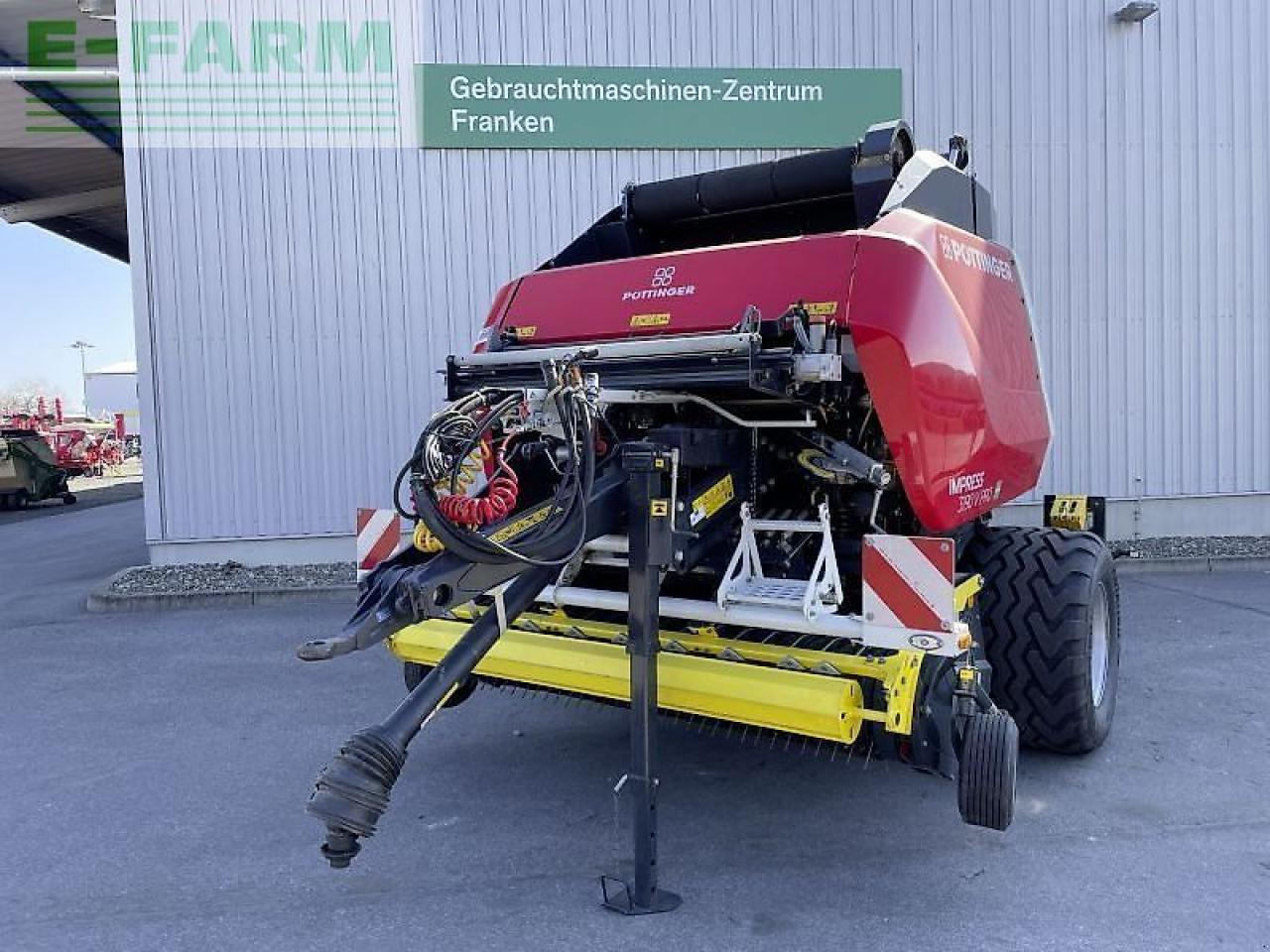 Pöttinger impress 3190 v pro - Сламопреса за квадратни бали: снимка 1 Pöttinger impress 3190 v pro - Сламопреса за квадратни бали: снимка 1