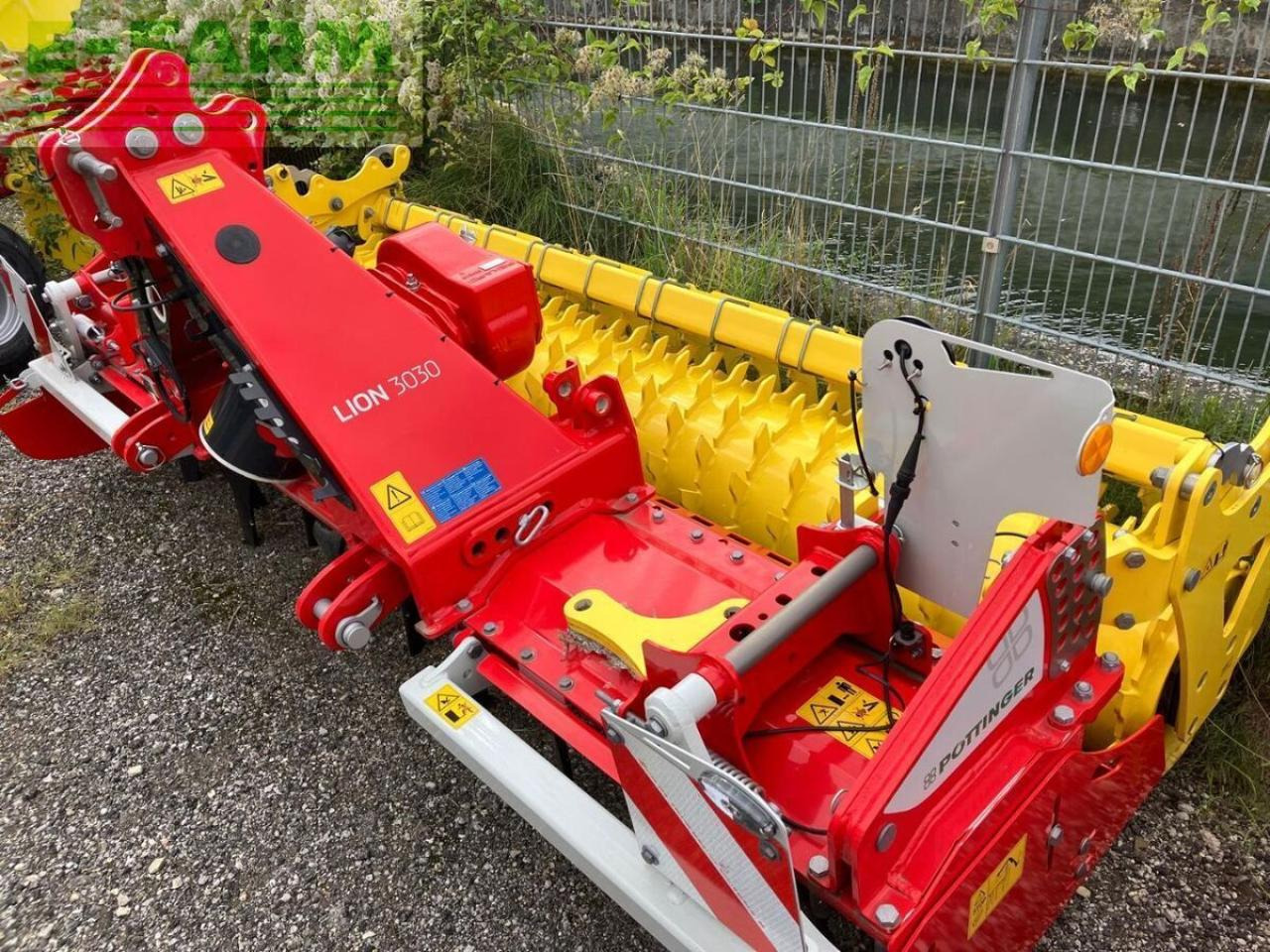 Pöttinger lion 3030 - Дискова брана: снимка 1 Pöttinger lion 3030 - Дискова брана: снимка 1