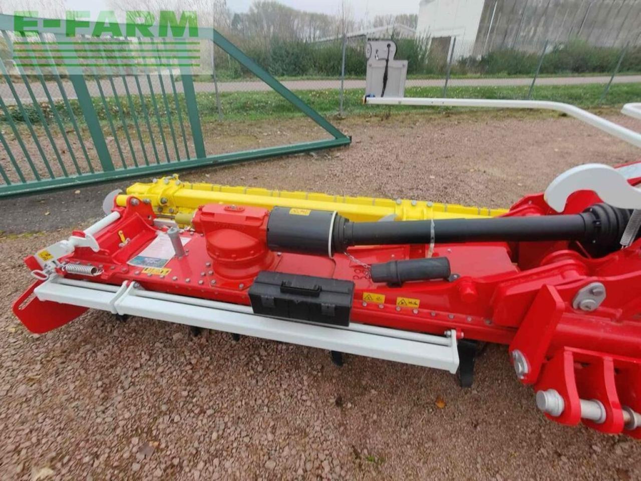 Pöttinger lion 6002 c - Дискова брана: снимка 4 Pöttinger lion 6002 c - Дискова брана: снимка 4