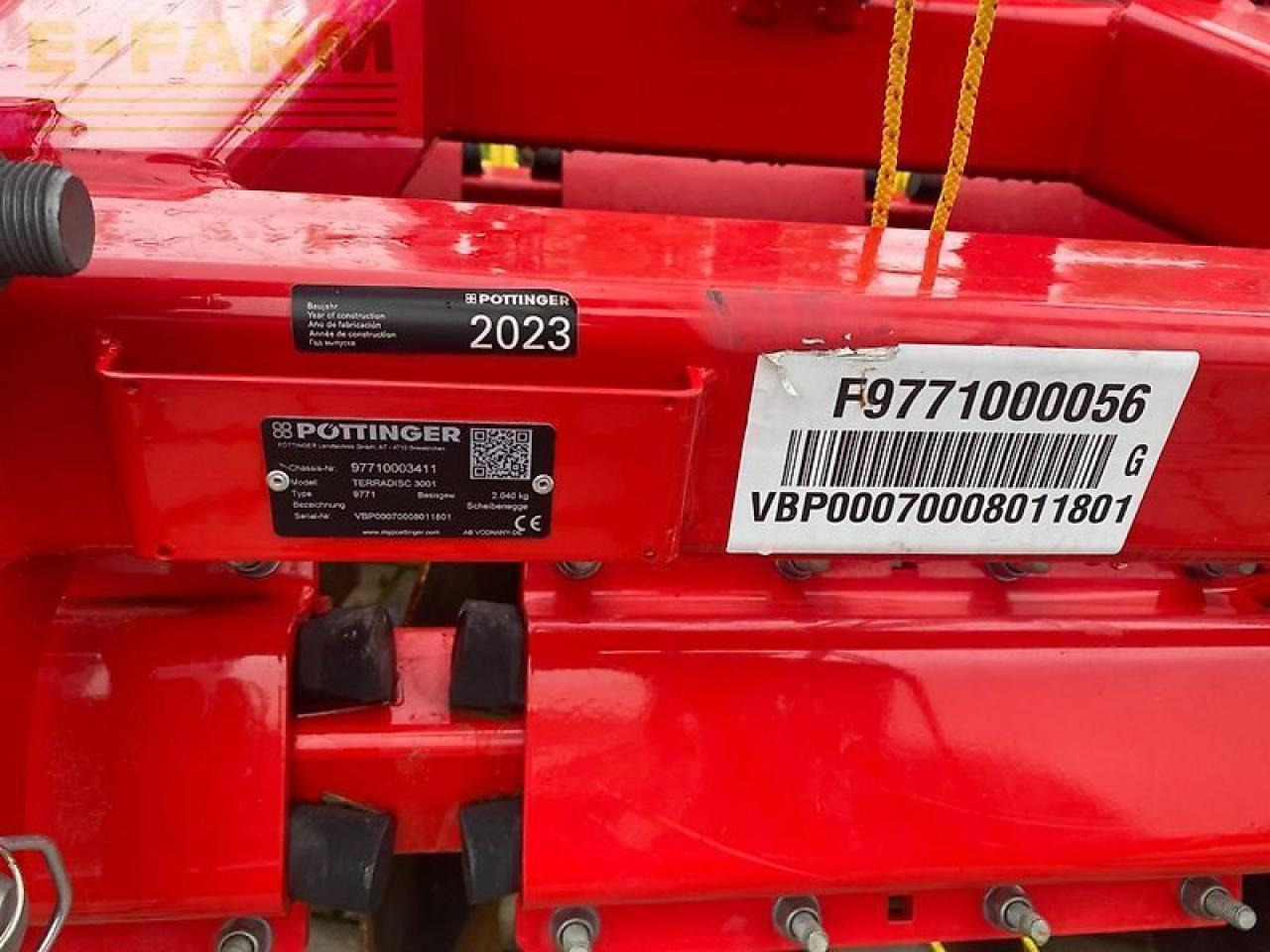 Pöttinger terradisc 3001 - Дискова брана: снимка 5 Pöttinger terradisc 3001 - Дискова брана: снимка 5