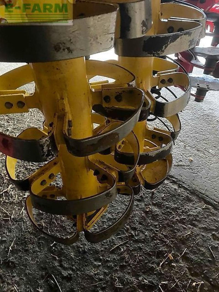 Pöttinger terradisc 6001 t - Дискова брана: снимка 5 Pöttinger terradisc 6001 t - Дискова брана: снимка 5