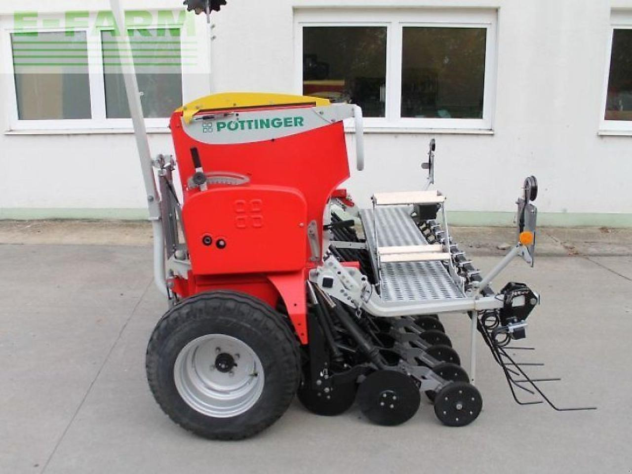 Pöttinger vitasem 302 - Сеялка: снимка 2 Pöttinger vitasem 302 - Сеялка: снимка 2