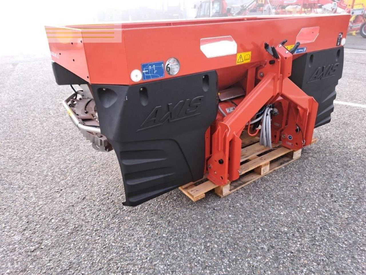Rauch Düngerstreuer AXIS 30.2 EMC+W - Тороразпръсквачка: снимка 1 Rauch Düngerstreuer AXIS 30.2 EMC+W - Тороразпръсквачка: снимка 1
