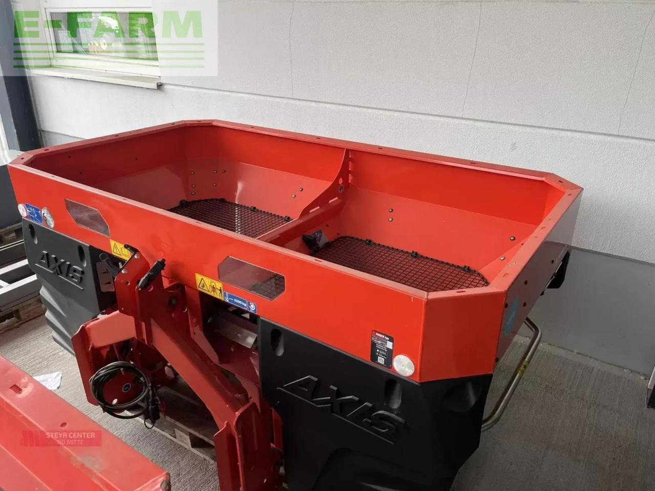 Rauch axis m 30.2 emc + w isobus - Тороразпръсквачка: снимка 2 Rauch axis m 30.2 emc + w isobus - Тороразпръсквачка: снимка 2