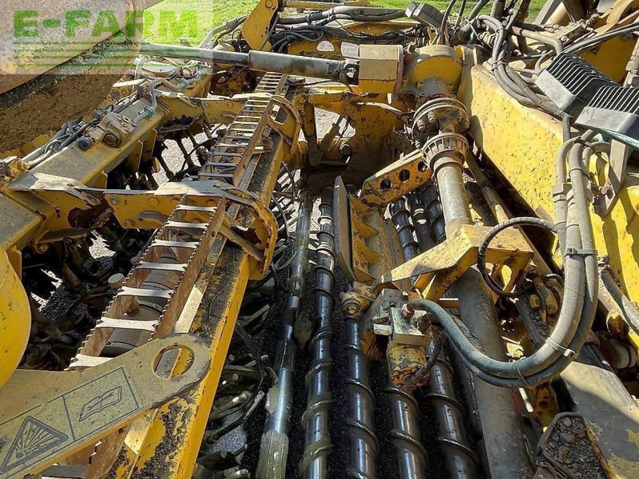 Комбайн за цвекло Ropa euro tiger: снимка 17 Комбайн за цвекло Ropa euro tiger: снимка 17