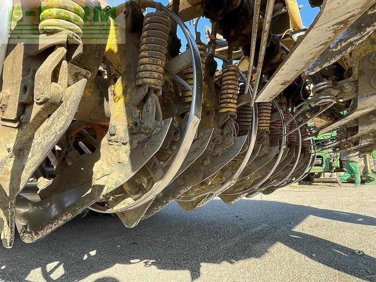 Комбайн за цвекло Ropa euro tiger: снимка 24 Комбайн за цвекло Ropa euro tiger: снимка 24