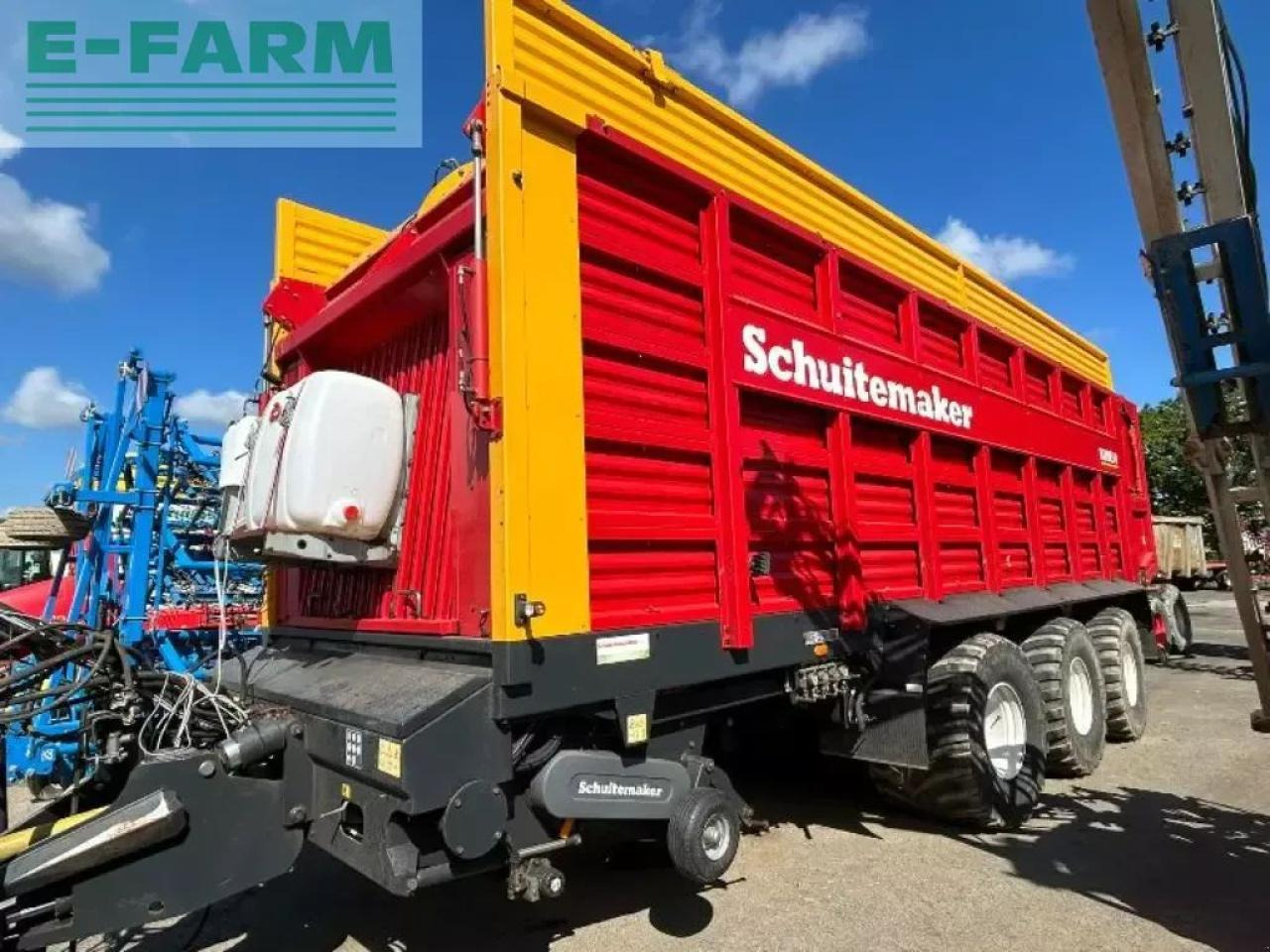 Schuitemaker SR Holland rapide 840 - Саморазтоварващо се ремарке: снимка 1 Schuitemaker SR Holland rapide 840 - Саморазтоварващо се ремарке: снимка 1