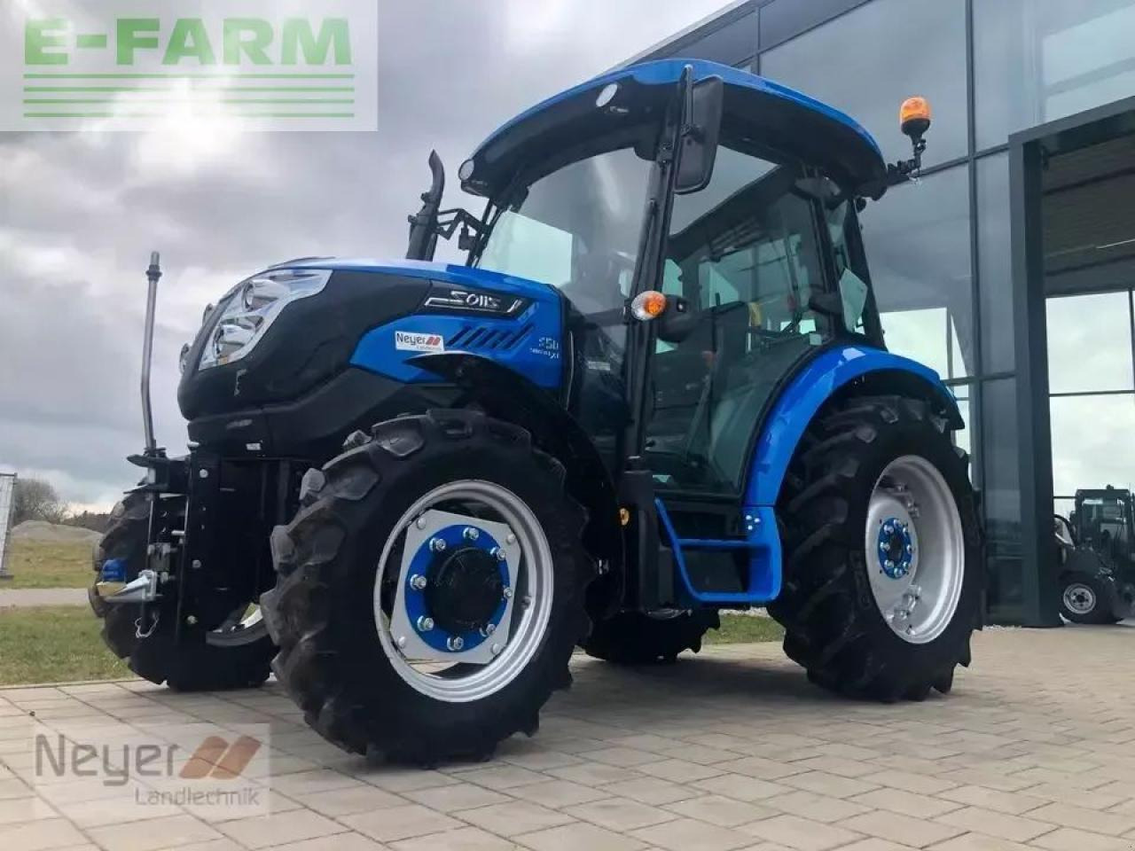 Solis 60 mit kabine - Трактор: снимка 2 Solis 60 mit kabine - Трактор: снимка 2