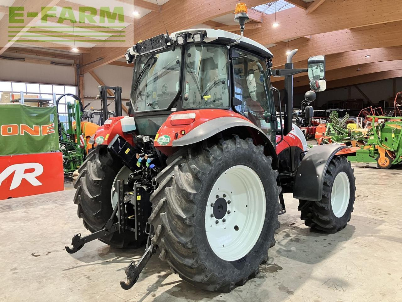 Steyr 4075 kompakt et profi - Трактор: снимка 3 Steyr 4075 kompakt et profi - Трактор: снимка 3