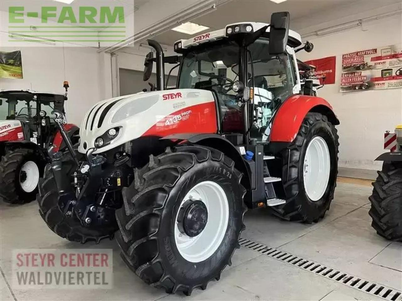 Steyr 4135 profi cvt (stage v) CVT - Трактор: снимка 1 Steyr 4135 profi cvt (stage v) CVT - Трактор: снимка 1