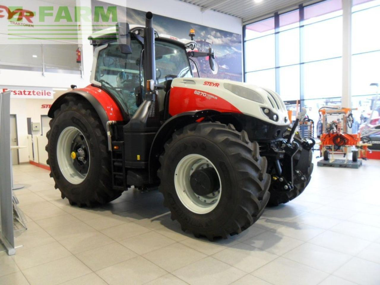 Steyr 6270 terrus cvt (stage v) CVT - Трактор: снимка 2 Steyr 6270 terrus cvt (stage v) CVT - Трактор: снимка 2