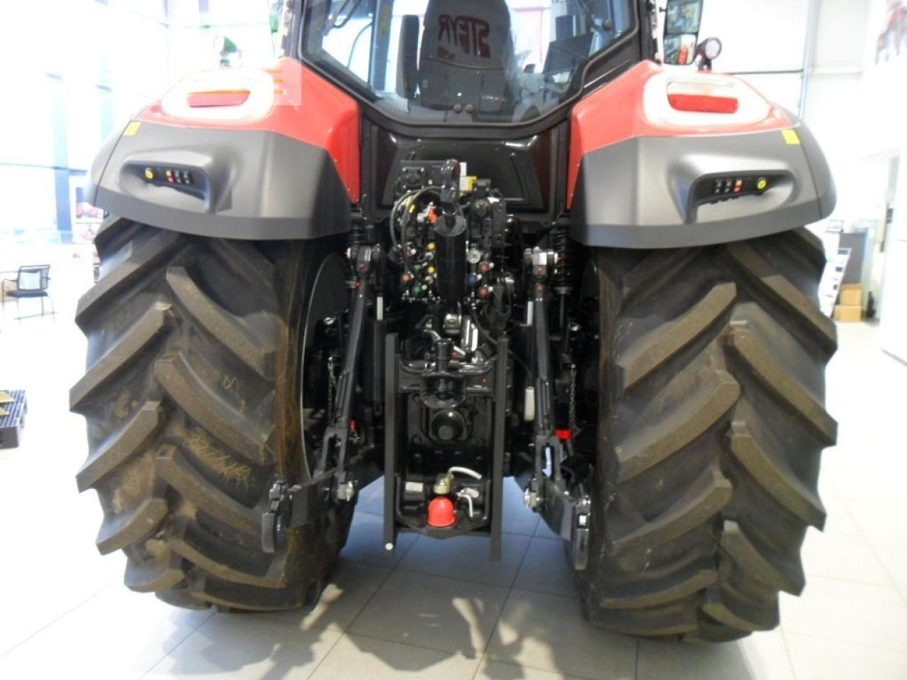 Steyr 6270 terrus cvt (stage v) CVT - Трактор: снимка 4 Steyr 6270 terrus cvt (stage v) CVT - Трактор: снимка 4