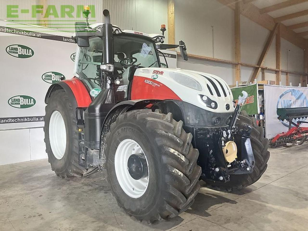 Steyr 6300 terrus cvt (stage v) CVT - Трактор: снимка 2 Steyr 6300 terrus cvt (stage v) CVT - Трактор: снимка 2